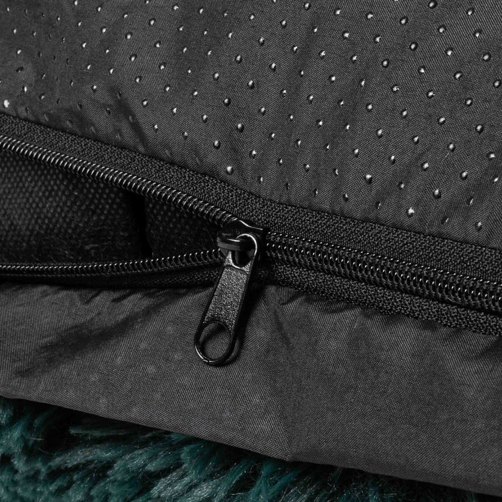 Hundebett WOLKE mit abnehmbarem Bezug und rutschfestem Boden